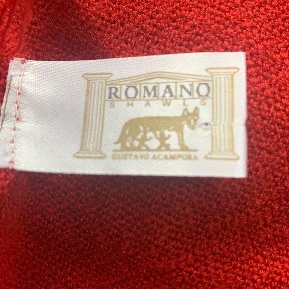 ROMANO shawls red fringe scarf - Picture 6 of 7